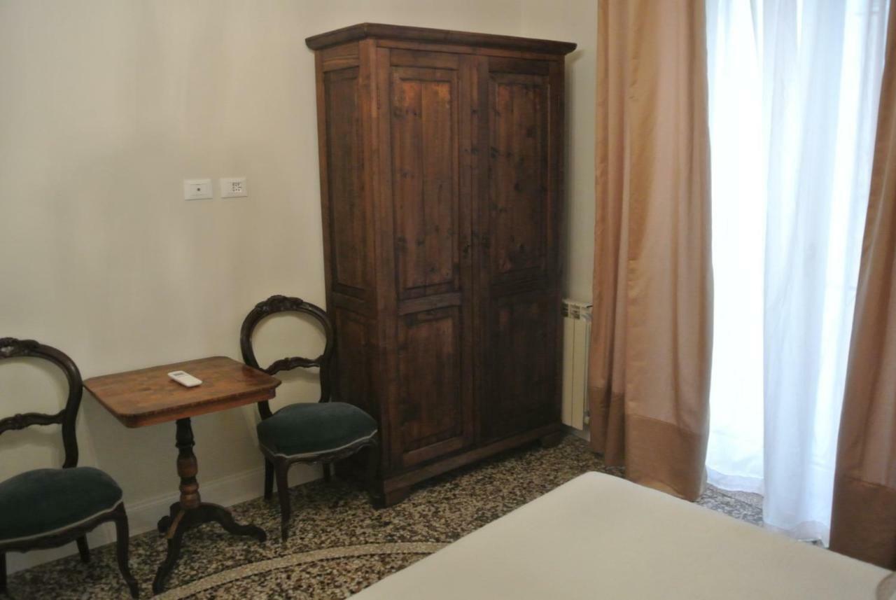 Palazzo Zecchino B&B ジェノヴァ エクステリア 写真